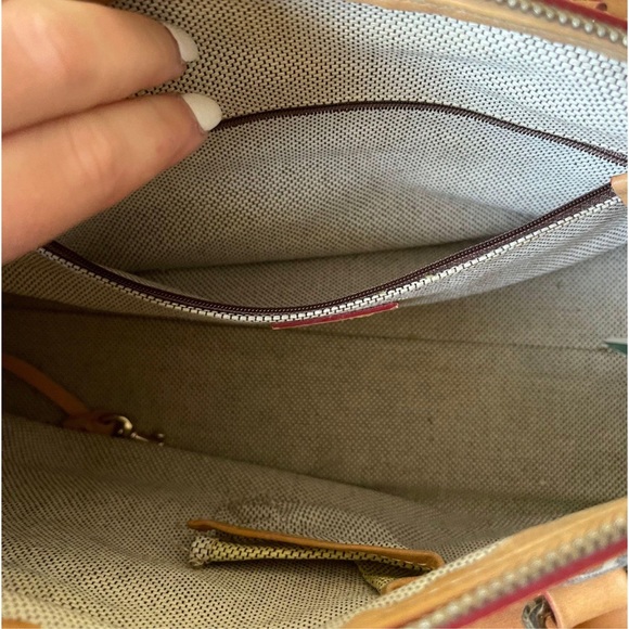 dooney &burke purse - Picture 5 of 8